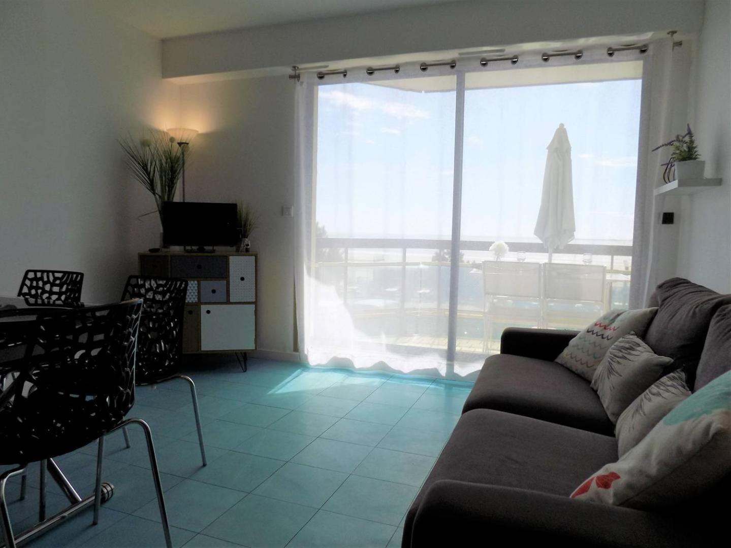 Saint Georges De Didonne - Pleine Vue Mer Pour Ce Studio Cabine Face A La Plage Exterior foto