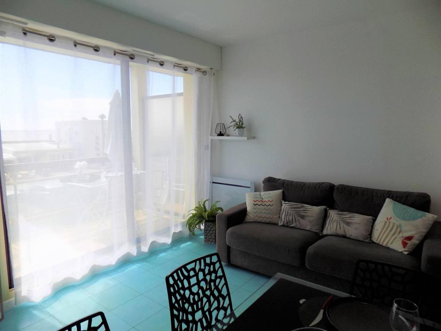 Saint Georges De Didonne - Pleine Vue Mer Pour Ce Studio Cabine Face A La Plage Exterior foto