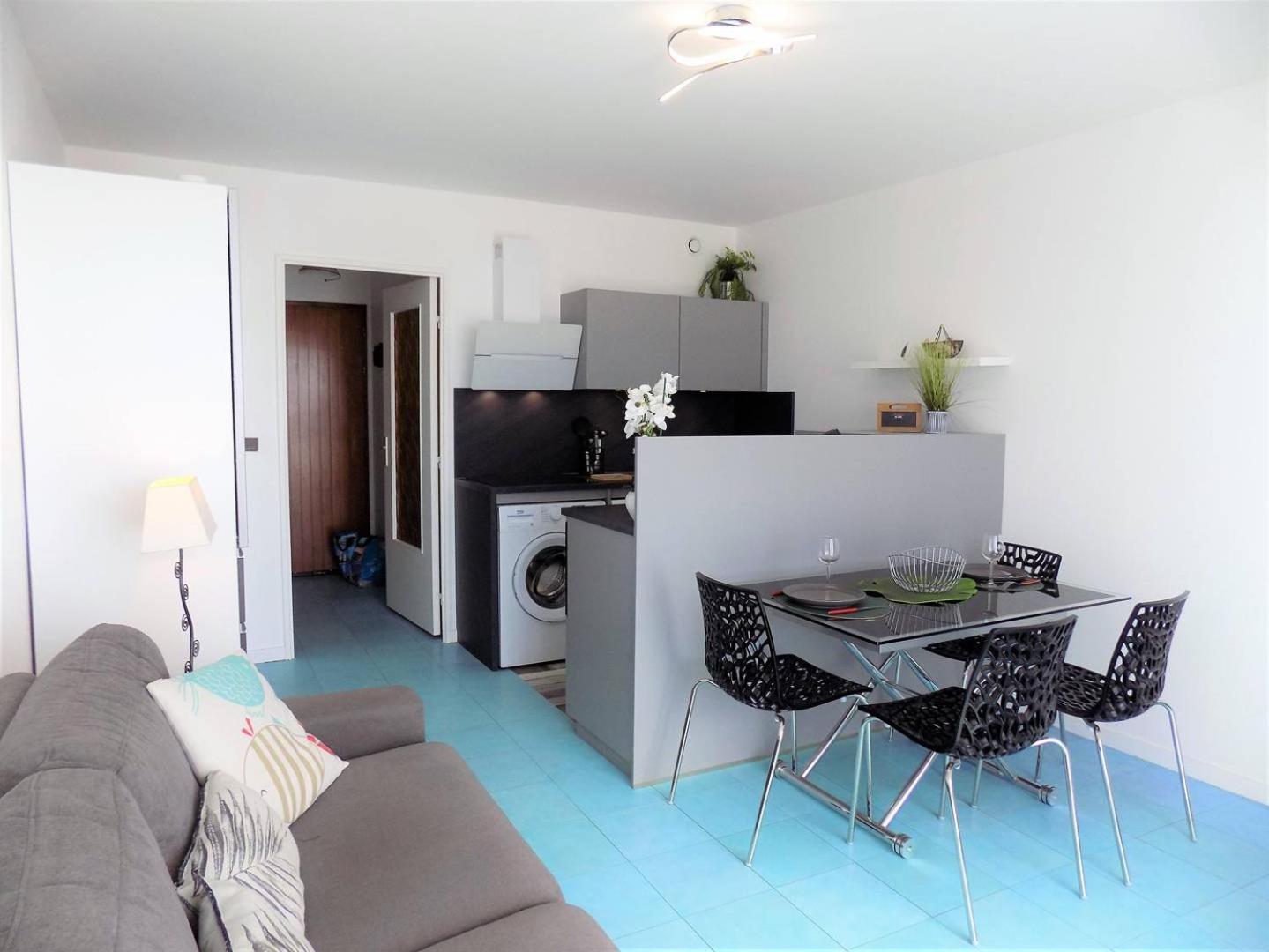 Saint Georges De Didonne - Pleine Vue Mer Pour Ce Studio Cabine Face A La Plage Exterior foto