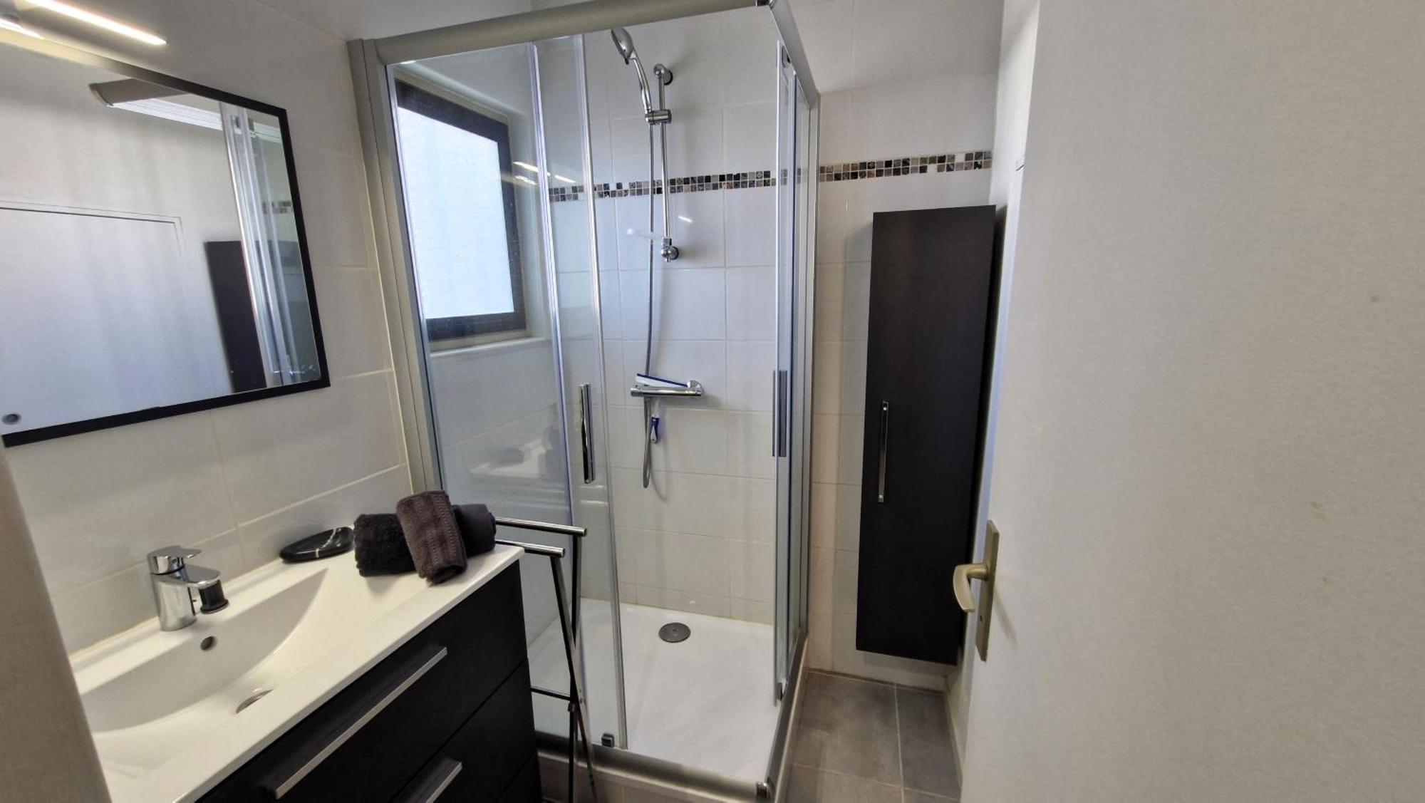 Saint Georges De Didonne - Pleine Vue Mer Pour Ce Studio Cabine Face A La Plage Exterior foto